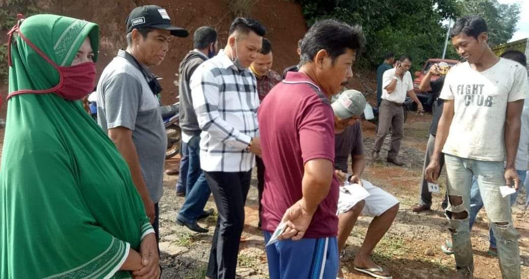 Petani Karet Kampung Hamas Curhat Harga Getah Murah ke ...