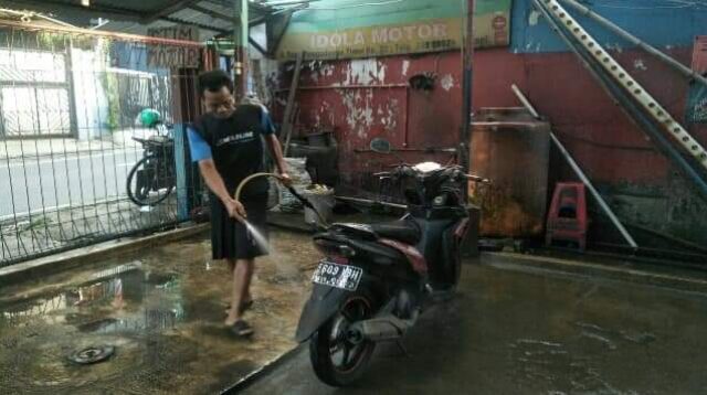 Kisah pencuci motor di Jakarta