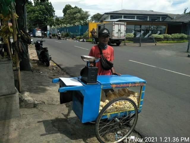 Kisah penjual tape di Jakarta