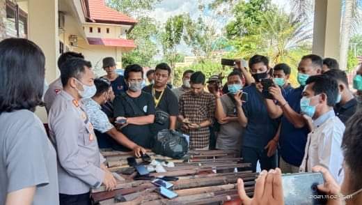 Konflik SAD dengan warga Sarolangun