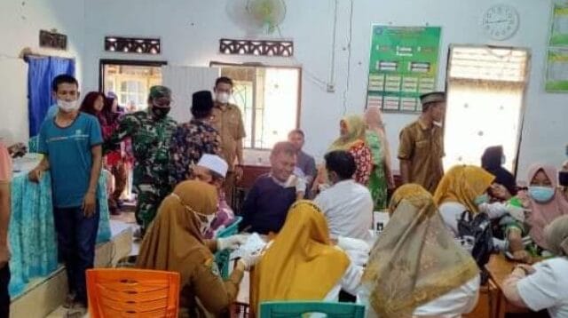 Vaksinasi Covid-19 di Dusun Empelu