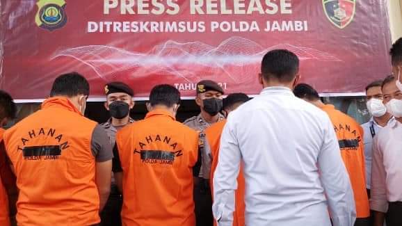 Perdagangan emas ilegal di Jambi