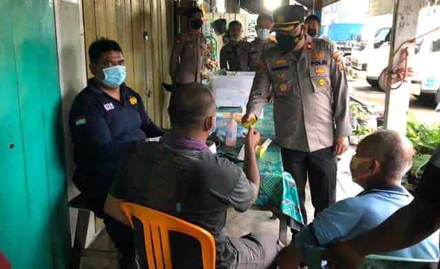 Truk batu bara di Jambi
