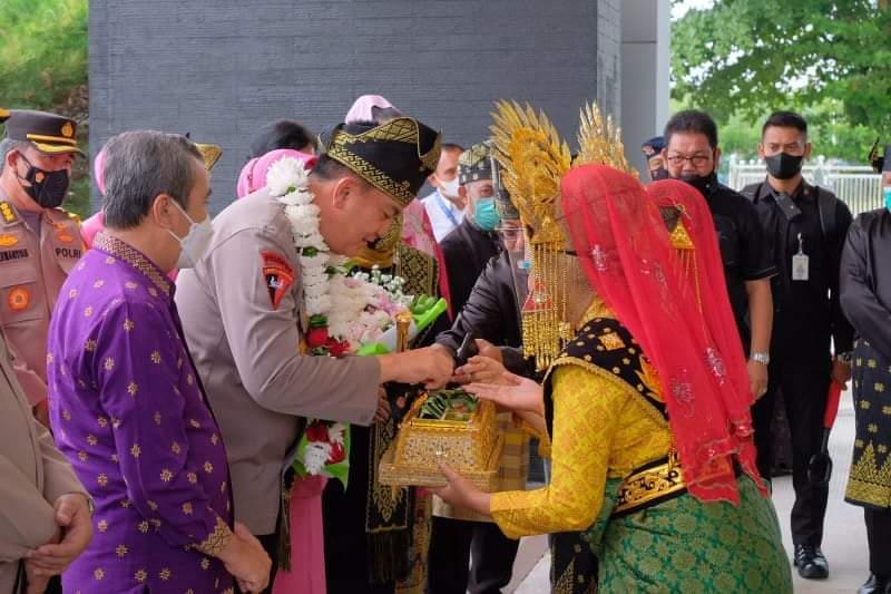 Kapolda Riau