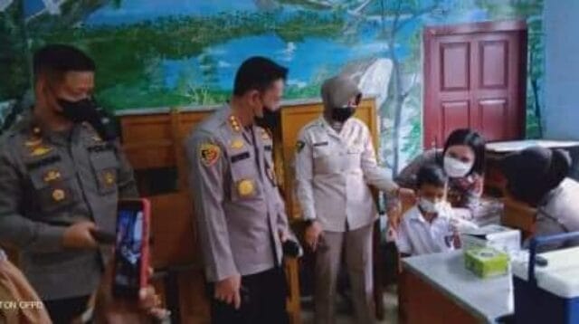 Vaksinasi anak di Kota Baru