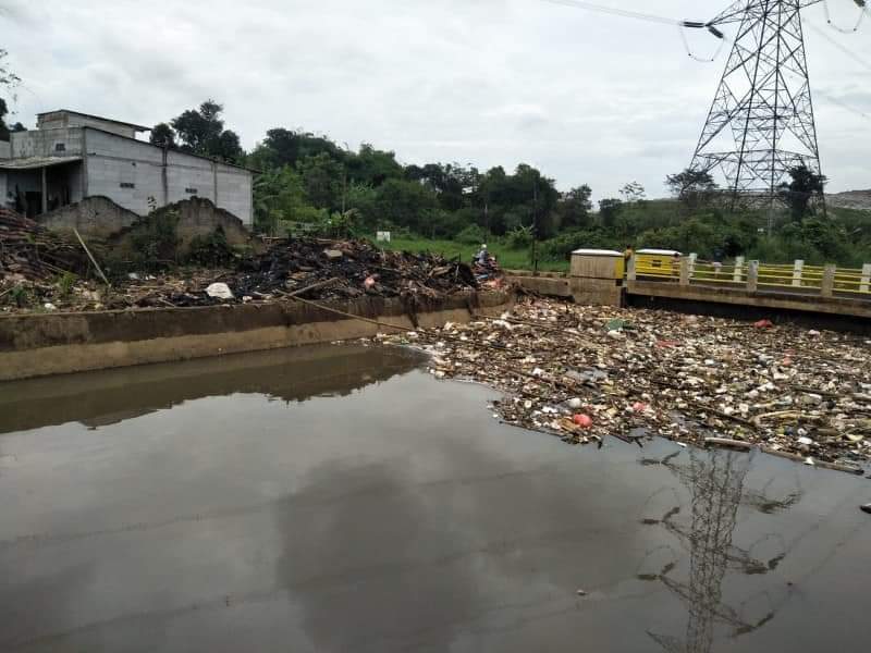 Sampah di Depok