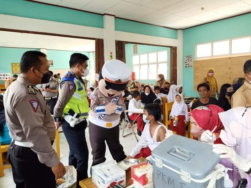 Satlantas Polres Tanjab Barat
