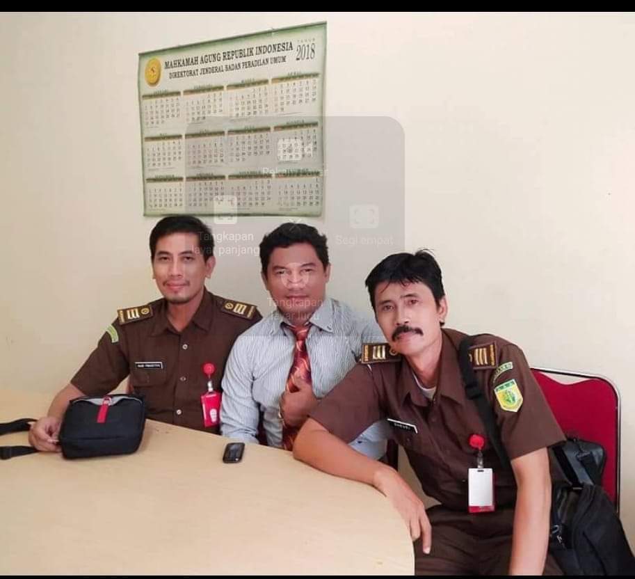 Pengacara muda