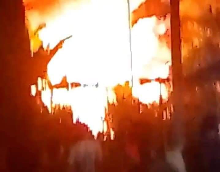 Gudang minyak ilegal terbakar di kota Jambi