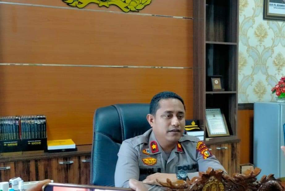 Oknum polisi di Rohul jatuhkan pendemo di atas truk