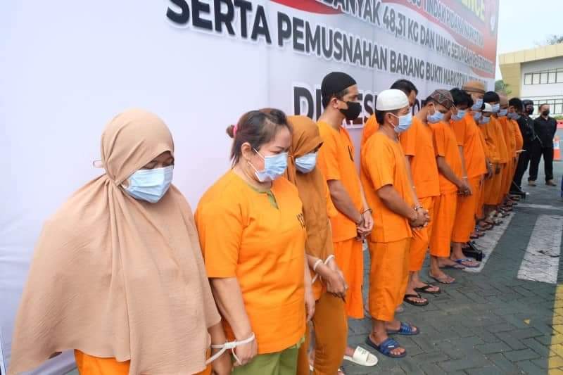Polda Riau tangkap pengedar narkoba