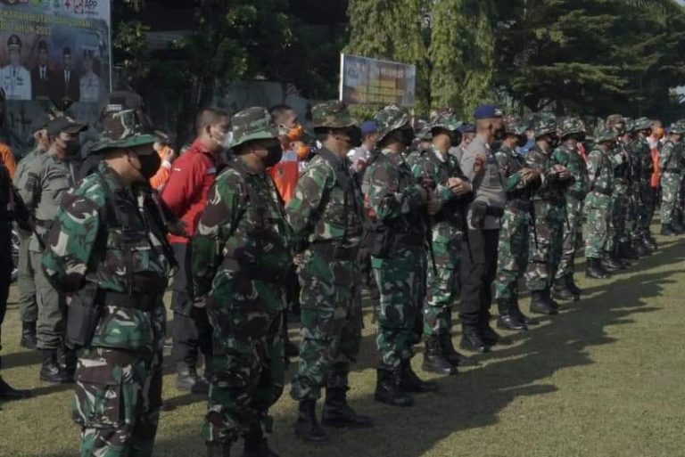 97 Personel Gabungan Dilepaskan Ke Daerah Rawan Karhutla Di Jambi ...