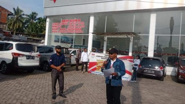Wuling motors Jambi didemo warga