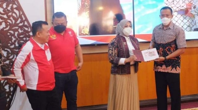 Peluncuran uang Rupiah kertas baru