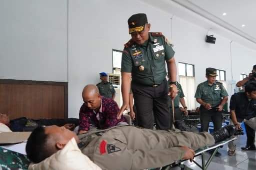 HUT TNI