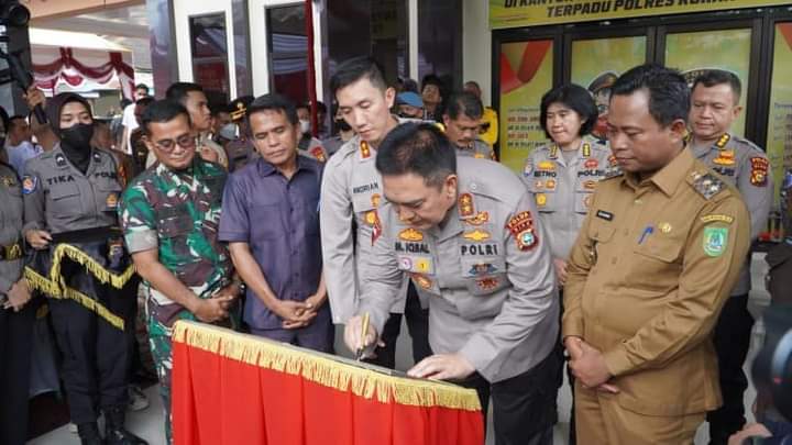 Kantor pelayanan terpadu Polres Rohil
