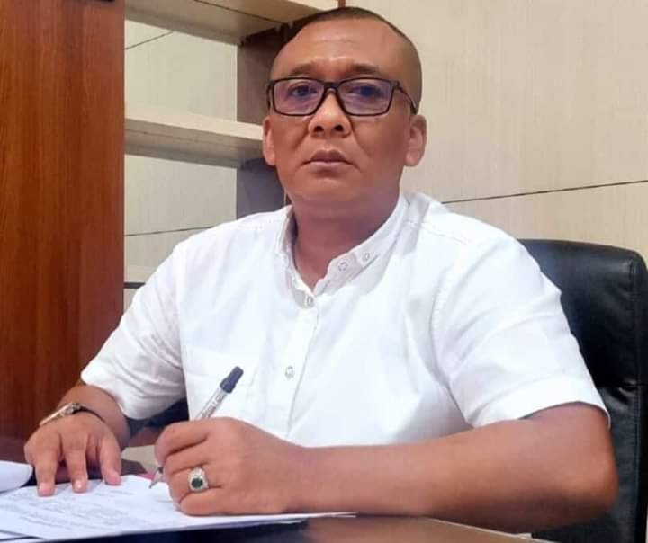 Kapal tongkang terbakar di perairan Tanjung Jabung Timur