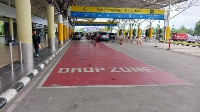 Kemacetan panjang di Bandara STS Jambi