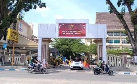 isu-pju-polda-jambi-selingkuh